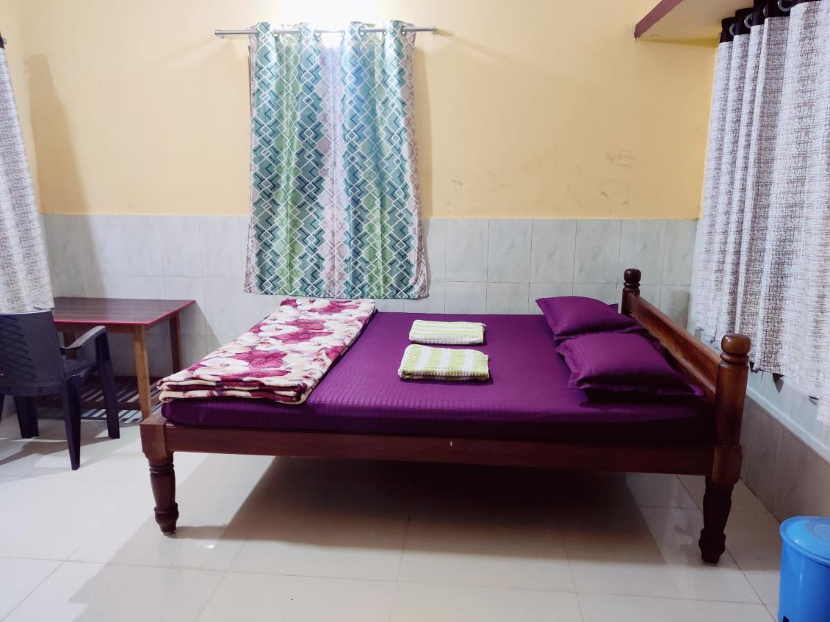 Surya Guest House 戈卡尔纳 外观 照片